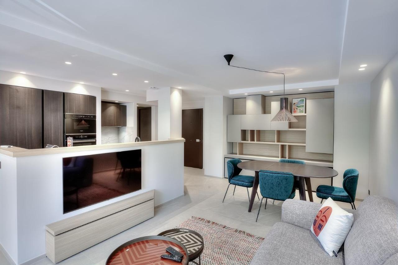 Luxury Flat With Balcony - City Center Кан Екстериор снимка
