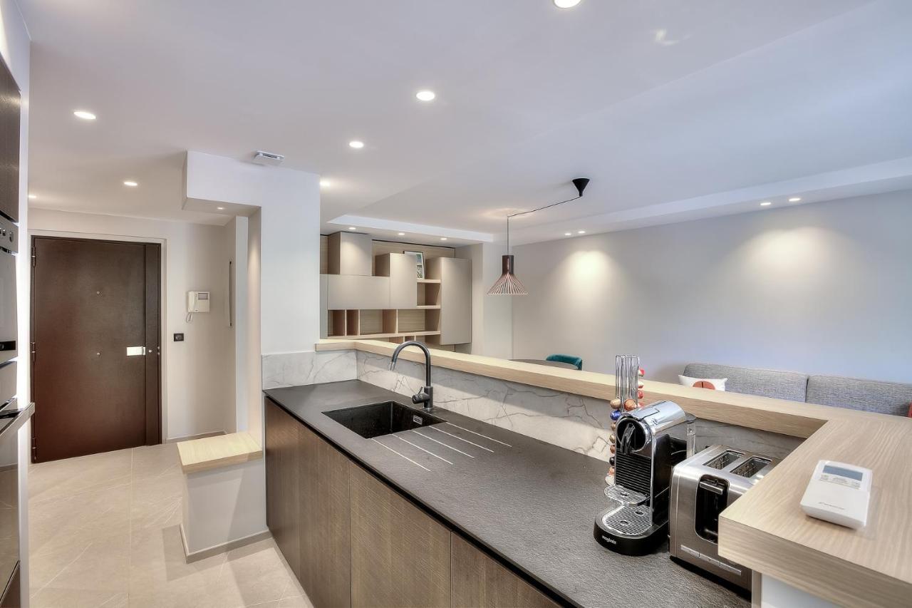 Luxury Flat With Balcony - City Center Кан Екстериор снимка