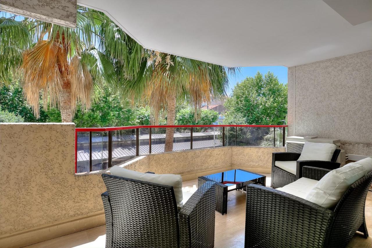 Luxury Flat With Balcony - City Center Кан Екстериор снимка
